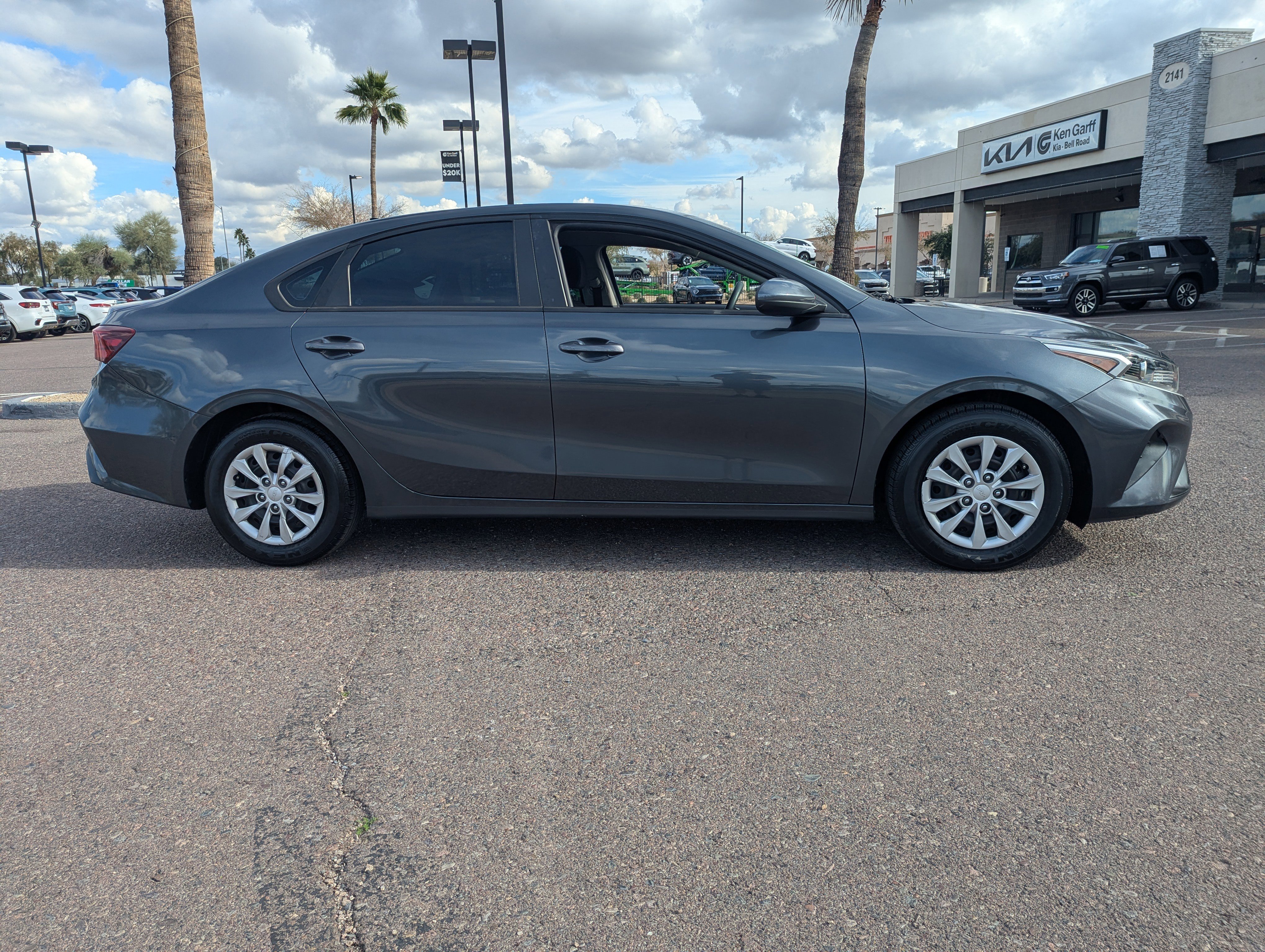 Certified 2022 Kia Forte Sedan image 2