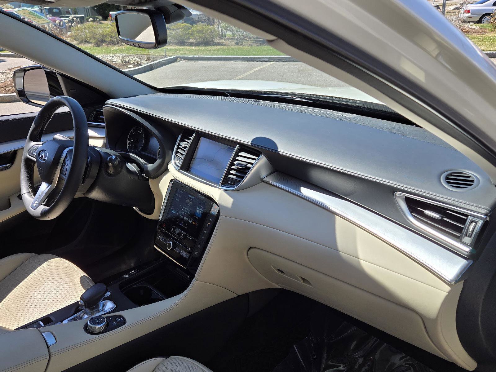 Certified 2020 INFINITI QX50 Sensory w/ Climate Package image 18