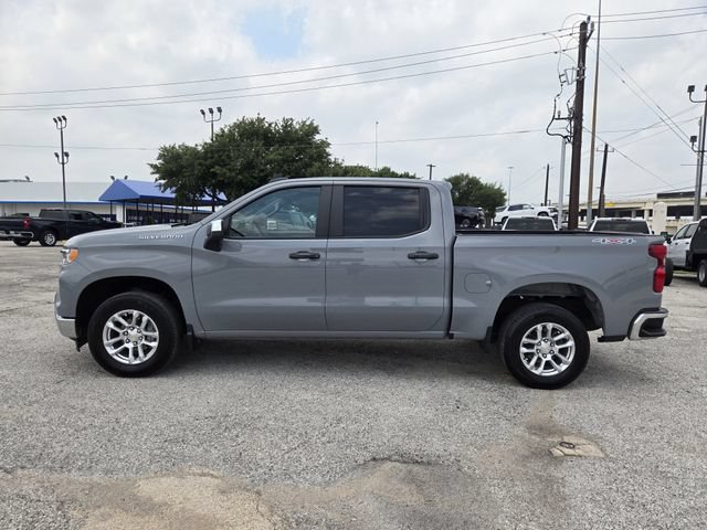 Used 2024 Chevrolet Silverado 1500 LT AWD/4WD image 4