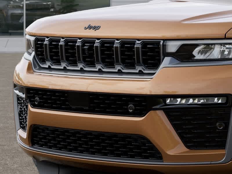 New 2027 Jeep Grand Cherokee Summit AWD/4WD image 11