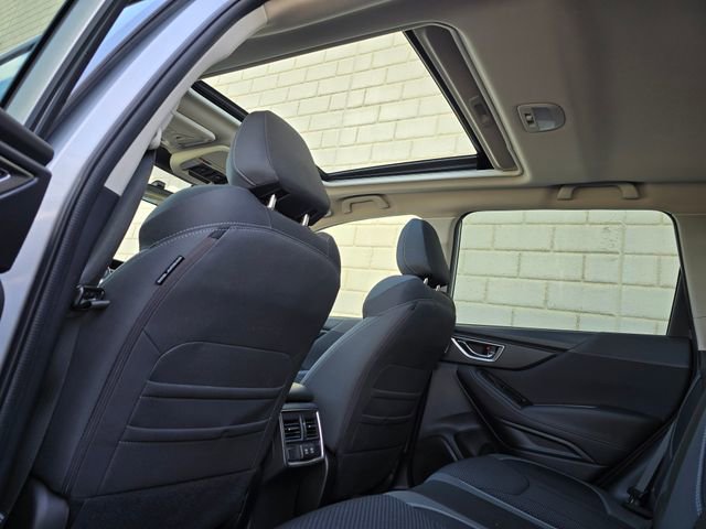 Used 2022 Subaru Forester Premium image 33