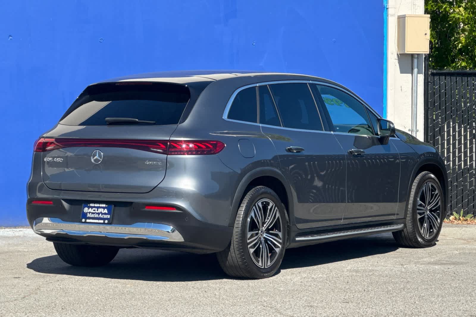 Used 2023 Mercedes-Benz EQS 450+ 4MATIC SUV image 3