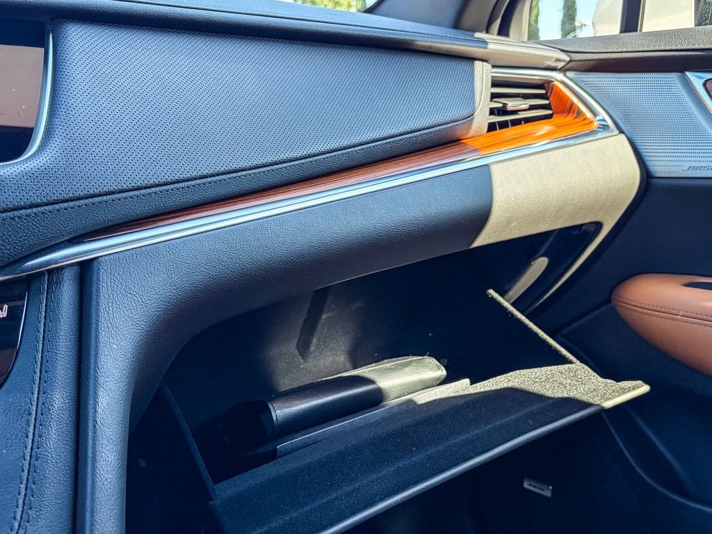 Certified 2023 Cadillac XT5 Premium Luxury AWD/4WD image 50