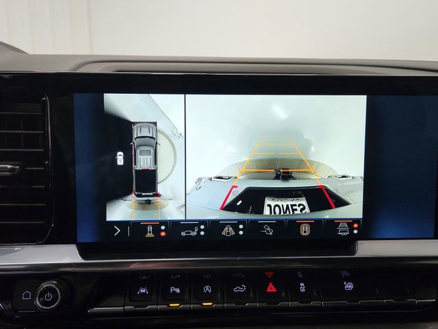 Used 2024 Chevrolet Silverado 1500 High Country w/ High Country Premium Package image 24