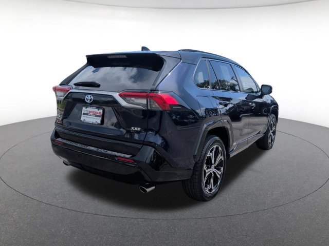 Used 2024 Toyota RAV4 XSE w/ Weather Package AWD/4WD image 6
