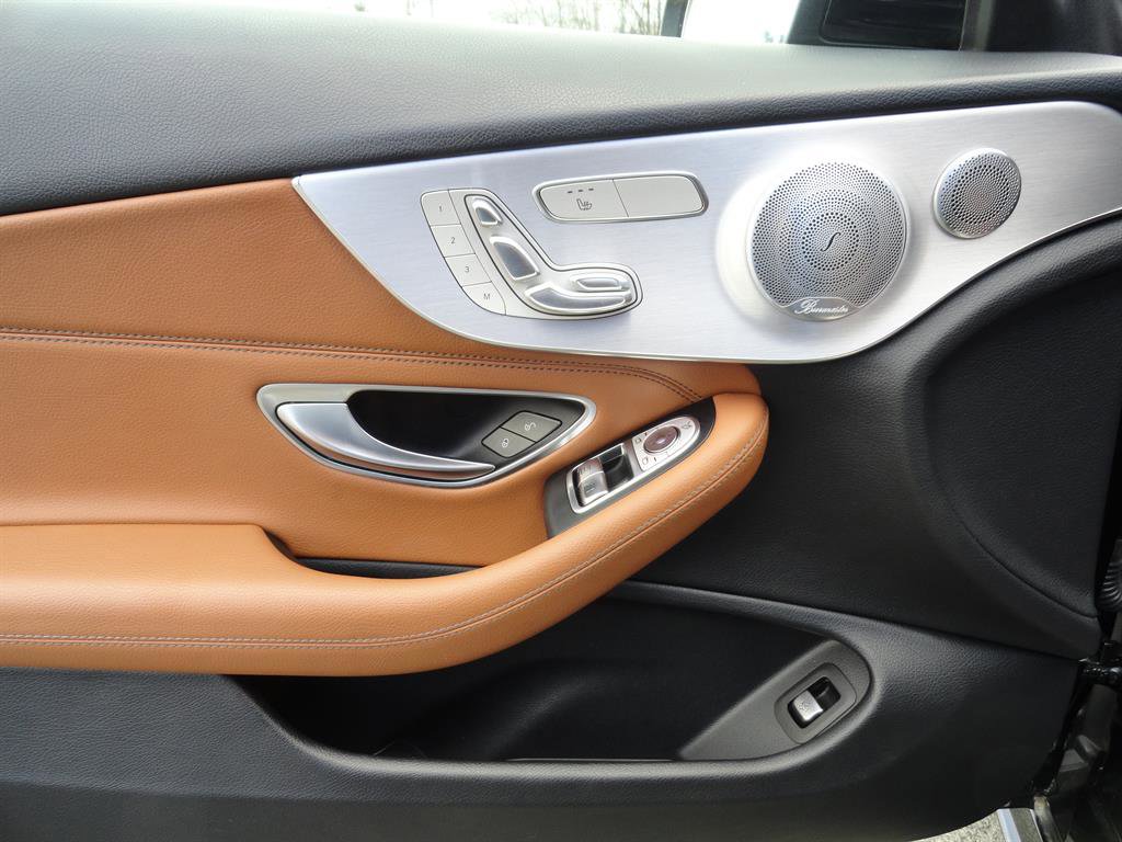 Used 2020 Mercedes-Benz C 300 4MATIC Coupe image 10