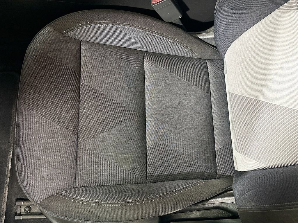 Used 2024 Chevrolet Trax LS image 19