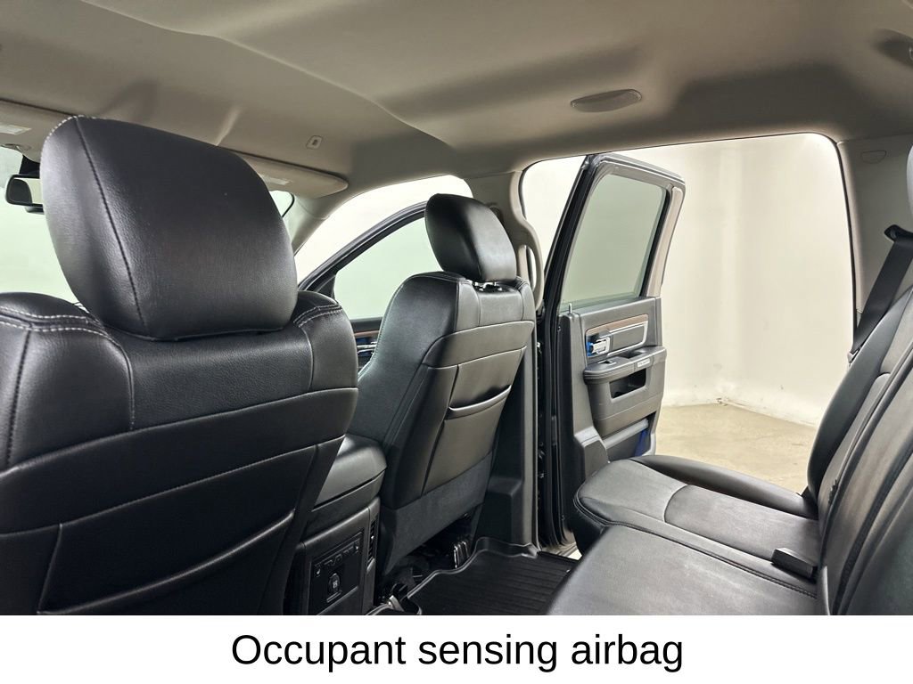 Used 2017 RAM 1500 Laramie image 30