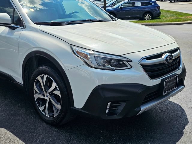 Used 2020 Subaru Outback Limited AWD/4WD image 2
