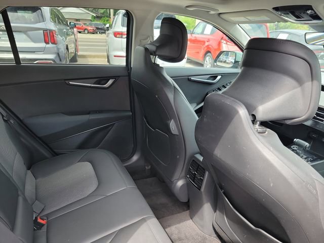 Used 2023 Kia Niro EX Touring FWD image 31
