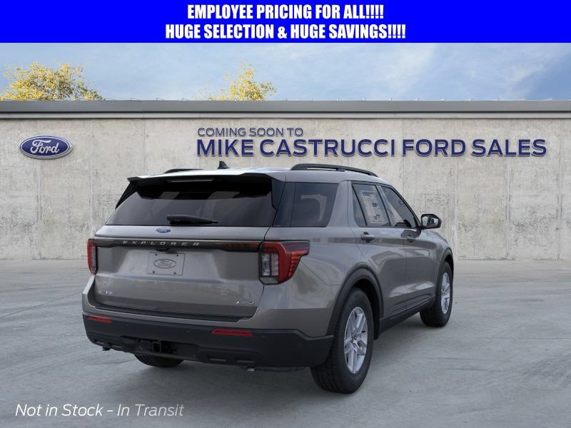 New 2026 Ford Explorer Active AWD/4WD image 8