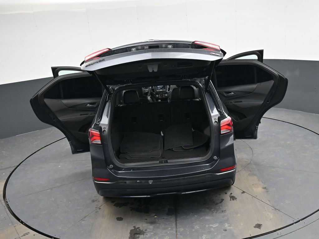 Used 2023 Chevrolet Equinox RS image 46