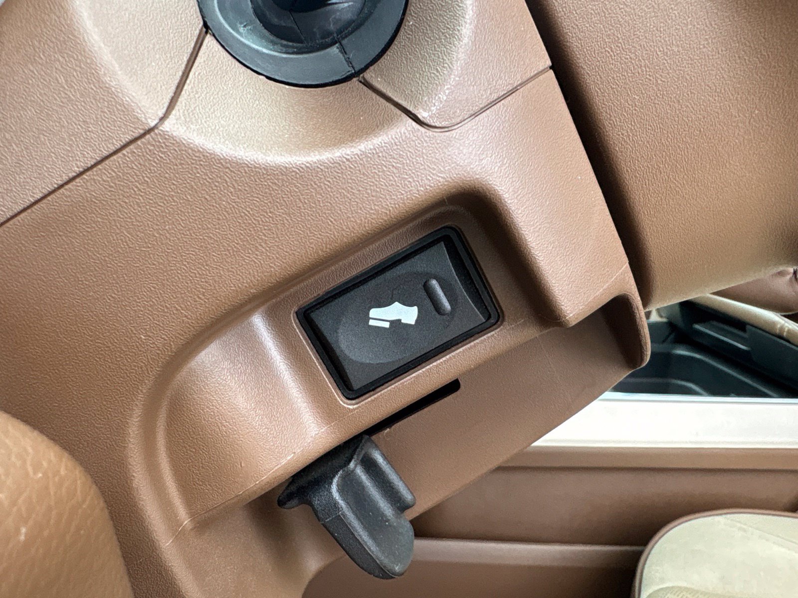 Used 2022 RAM 2500 Laramie AWD/4WD image 15