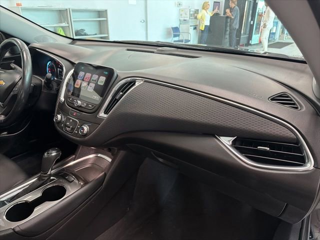 Used 2016 Chevrolet Malibu LT FWD image 28