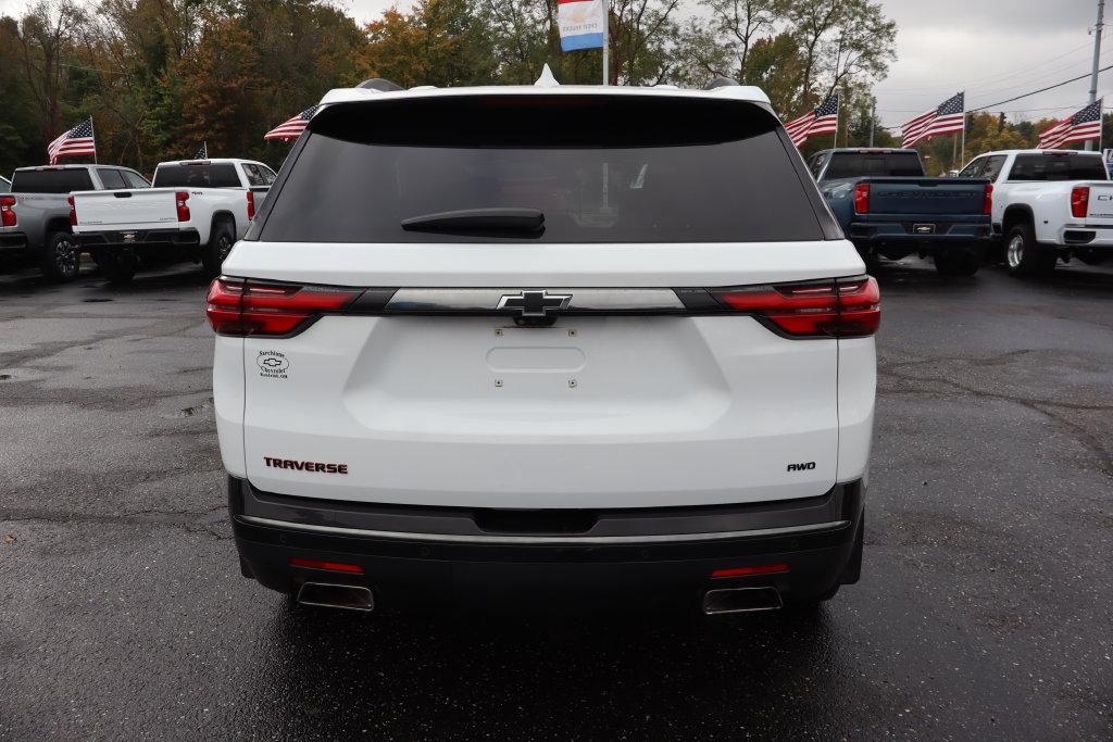 Used 2022 Chevrolet Traverse Premier w/ Redline Edition AWD/4WD image 44