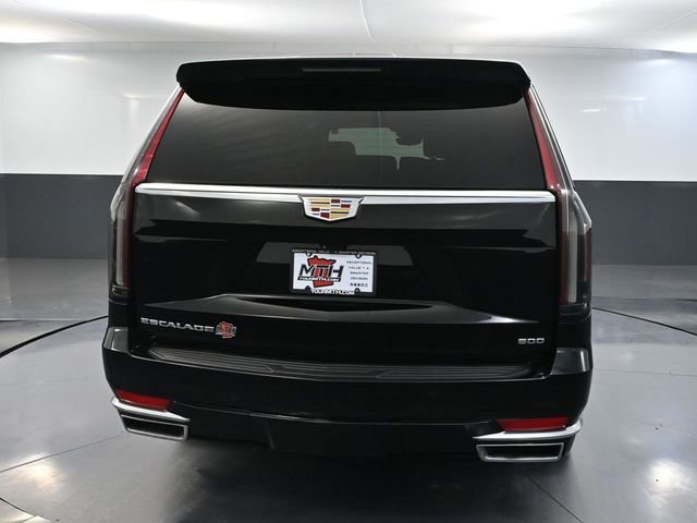 Used 2022 Cadillac Escalade Premium Luxury w/ Touring Package image 7