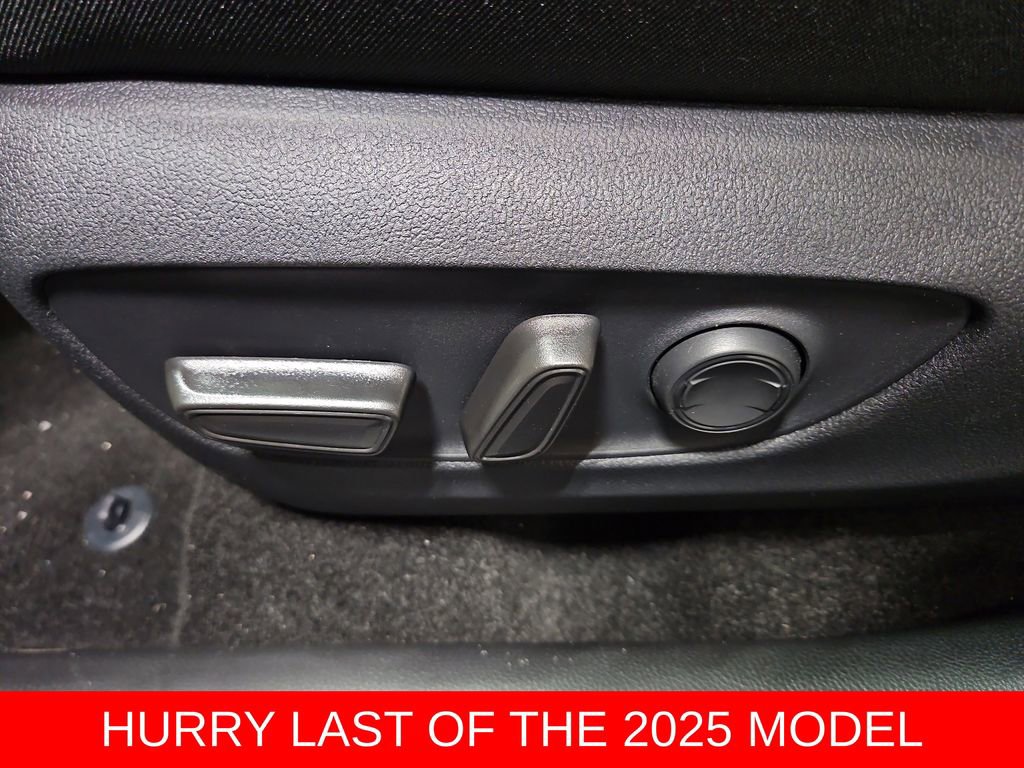 New 2025 Toyota RAV4 XLE image 12