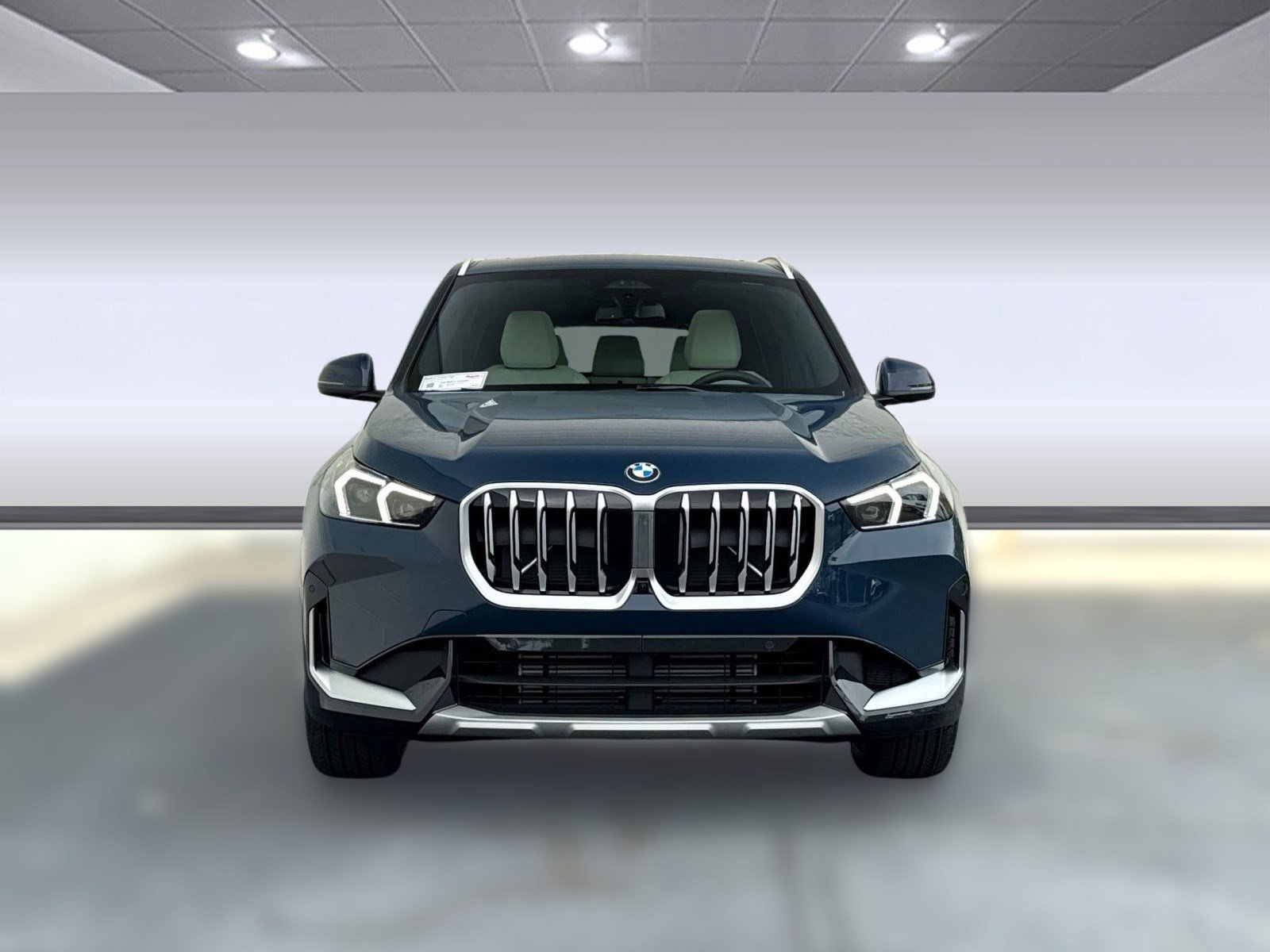 Used 2026 BMW X1 xDrive28i image 5