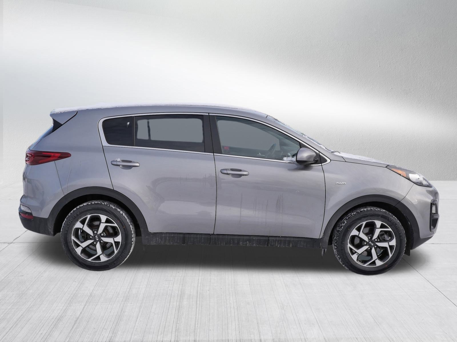 Used 2020 Kia Sportage LX image 8