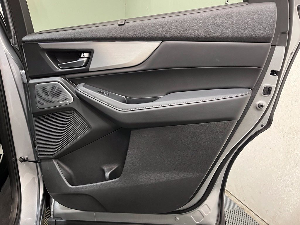New 2026 Acura MDX w/ Technology Package AWD/4WD image 18