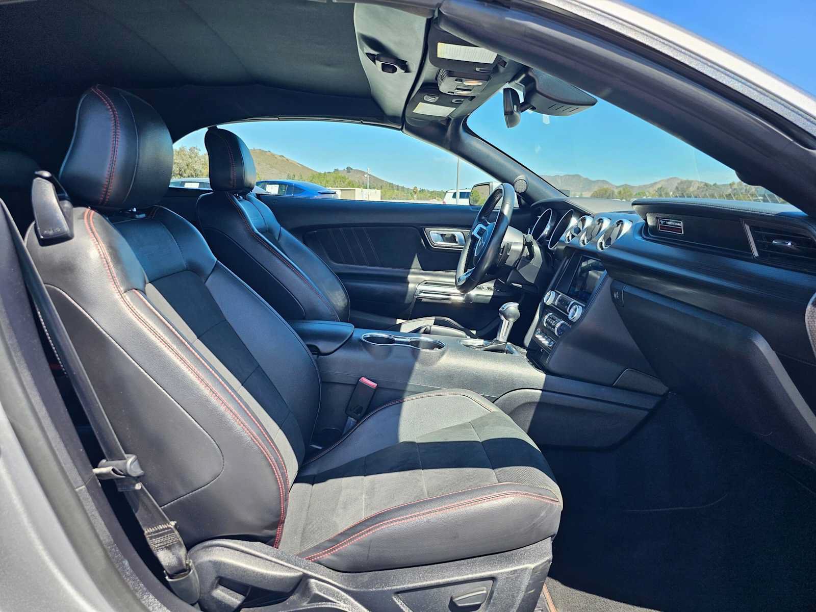 Used 2022 Ford Mustang GT Premium w/ California Special Package RWD image 10