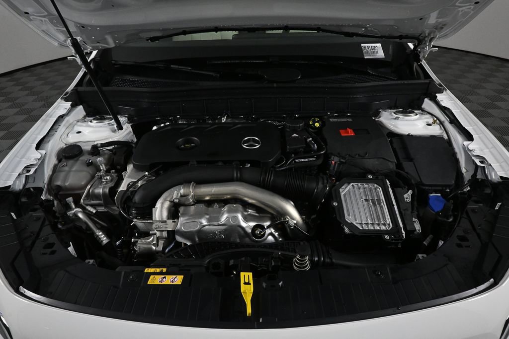 Certified 2026 Mercedes-Benz GLB 250 image 33