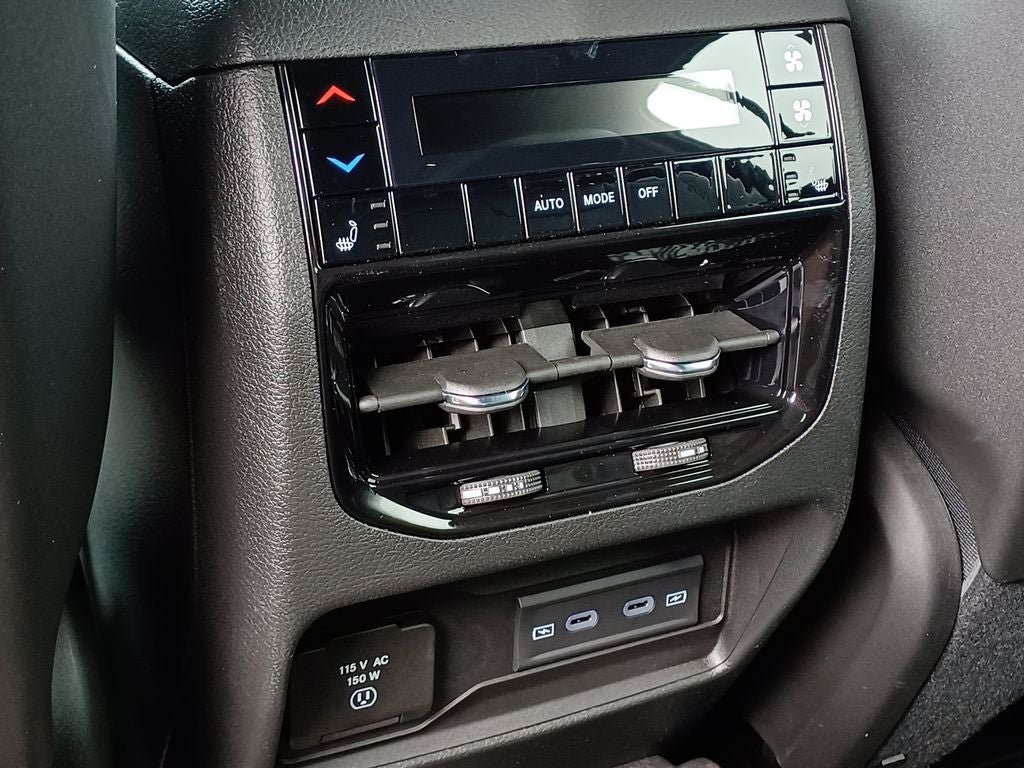 New 2026 Jeep Grand Cherokee L Limited AWD/4WD image 27