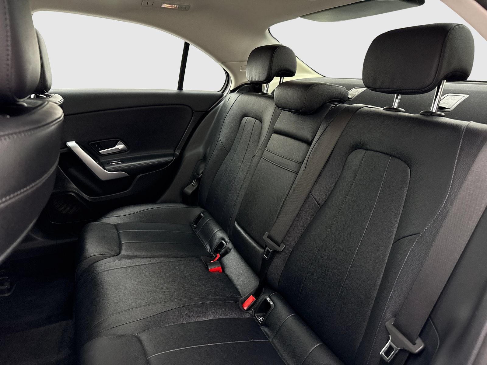 Used 2020 Mercedes-Benz A 220 w/ Premium Package image 36