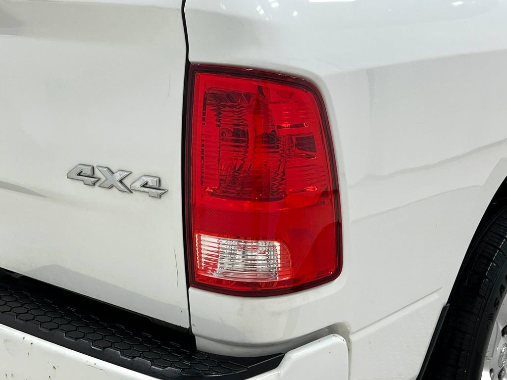 Used 2014 RAM 1500 Express AWD/4WD image 33