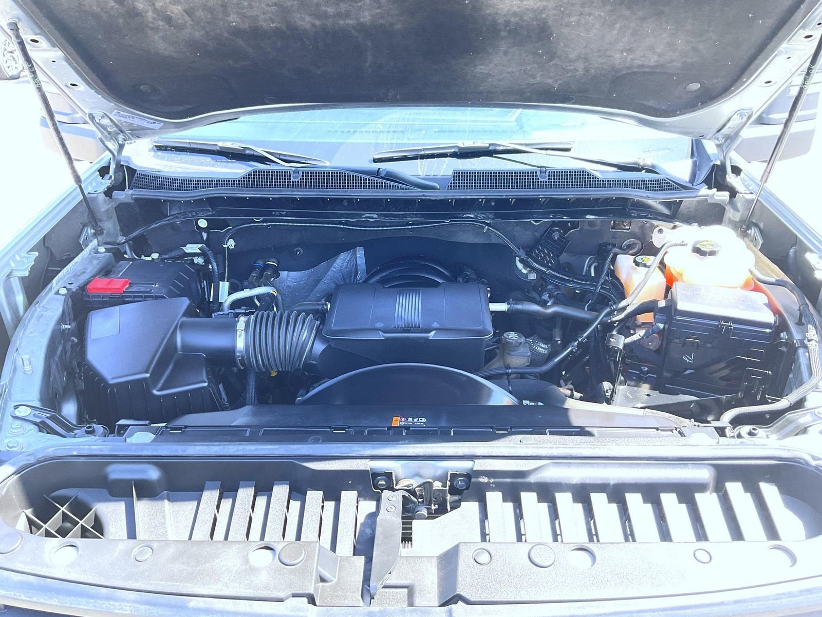 Used 2025 Chevrolet Silverado 2500 LT w/ Convenience Package image 25