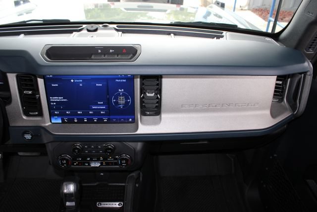 Used 2024 Ford Bronco Outer Banks AWD/4WD image 26