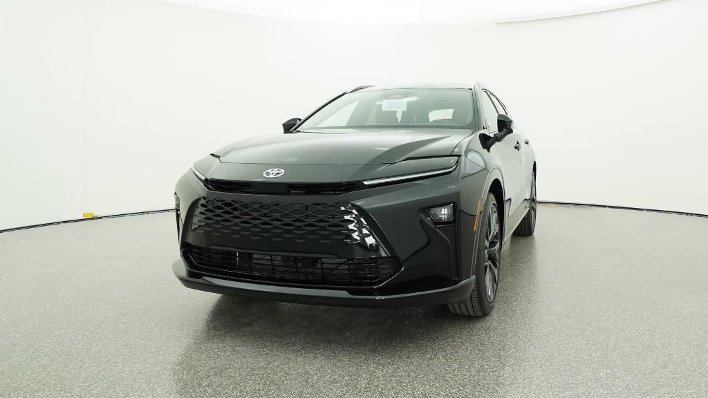 New 2025 Toyota Crown Signia image 4