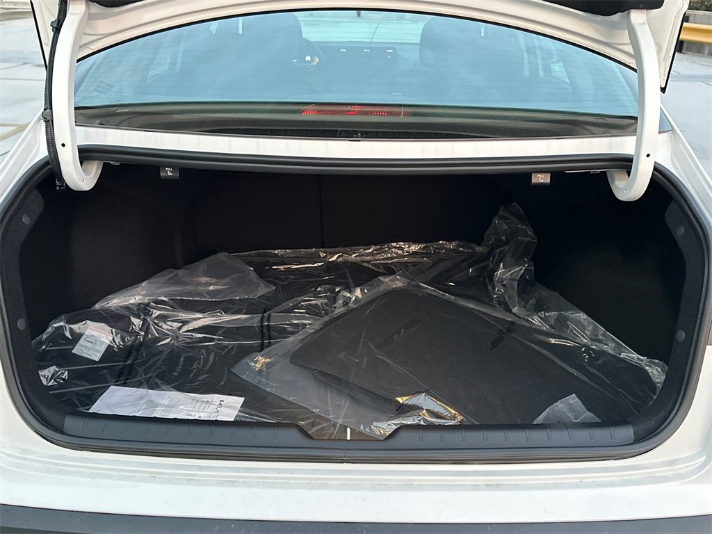 New 2025 Kia K4 LXS image 5