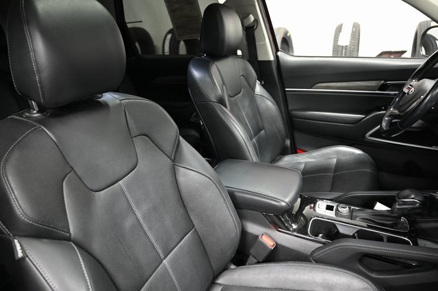 Used 2020 Kia Telluride EX image 9