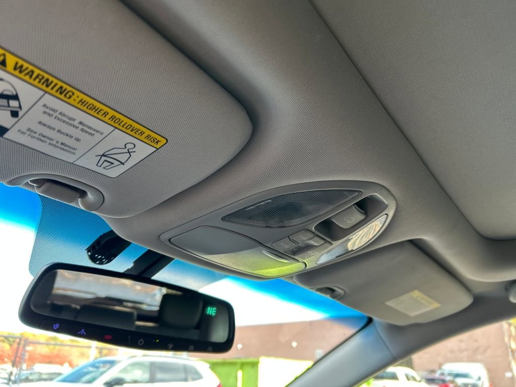 Used 2015 Hyundai Santa Fe GLS w/ Option Group 03 image 21