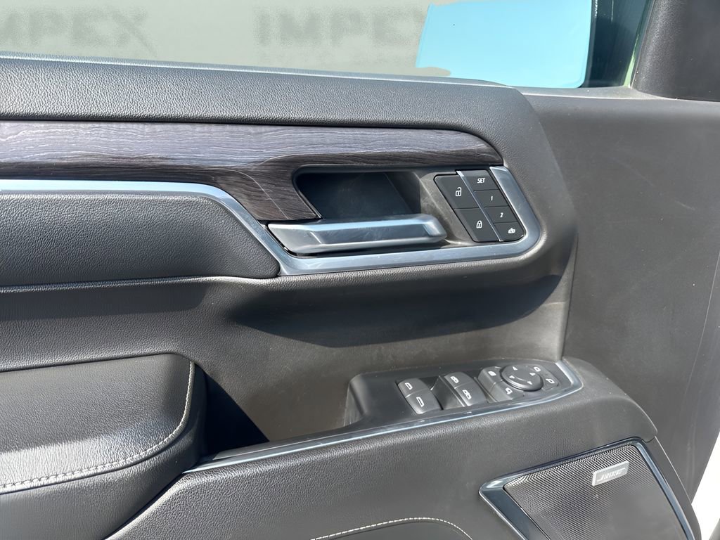Used 2023 Chevrolet Silverado 1500 LTZ image 27