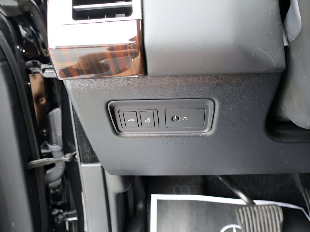 Used 2016 Land Rover Range Rover HSE AWD/4WD image 32