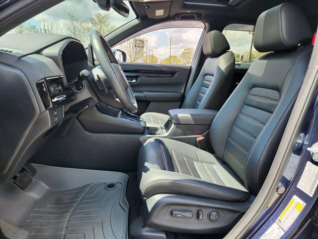 Used 2025 Honda CR-V Sport Touring image 9
