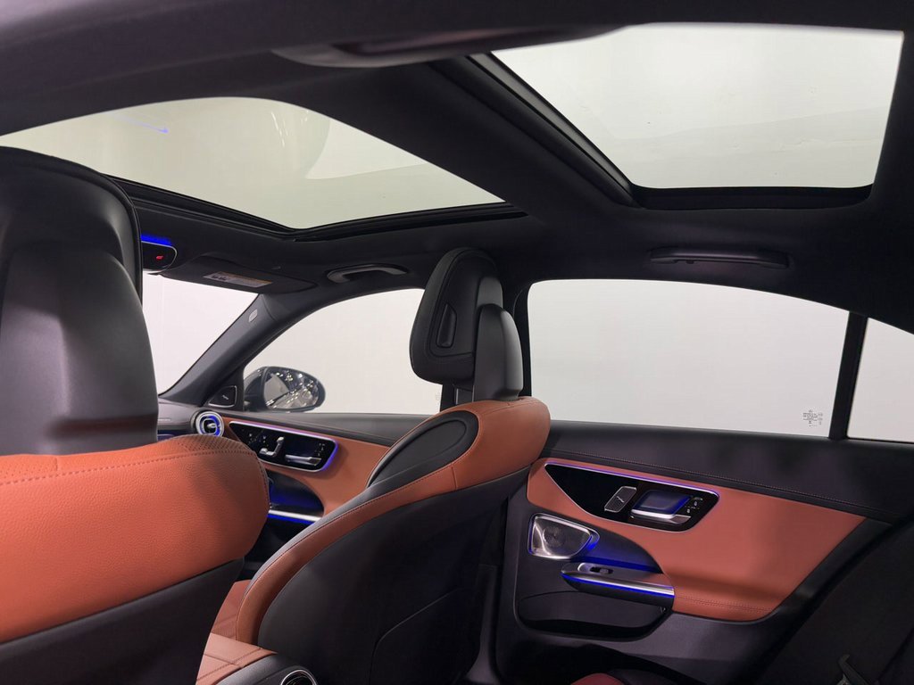 Used 2023 Mercedes-Benz C 43 AMG 4MATIC Sedan image 27