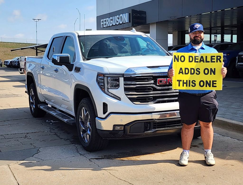 New 2026 GMC Sierra 1500 SLT image 1