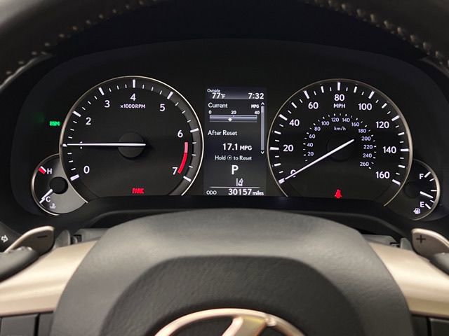 Used 2022 Lexus RX 350L Premium w/ Premium Package image 20