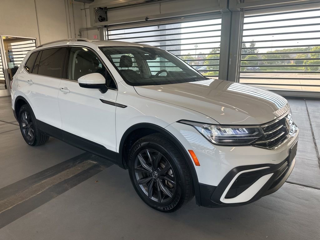 Certified 2022 Volkswagen Tiguan SE
