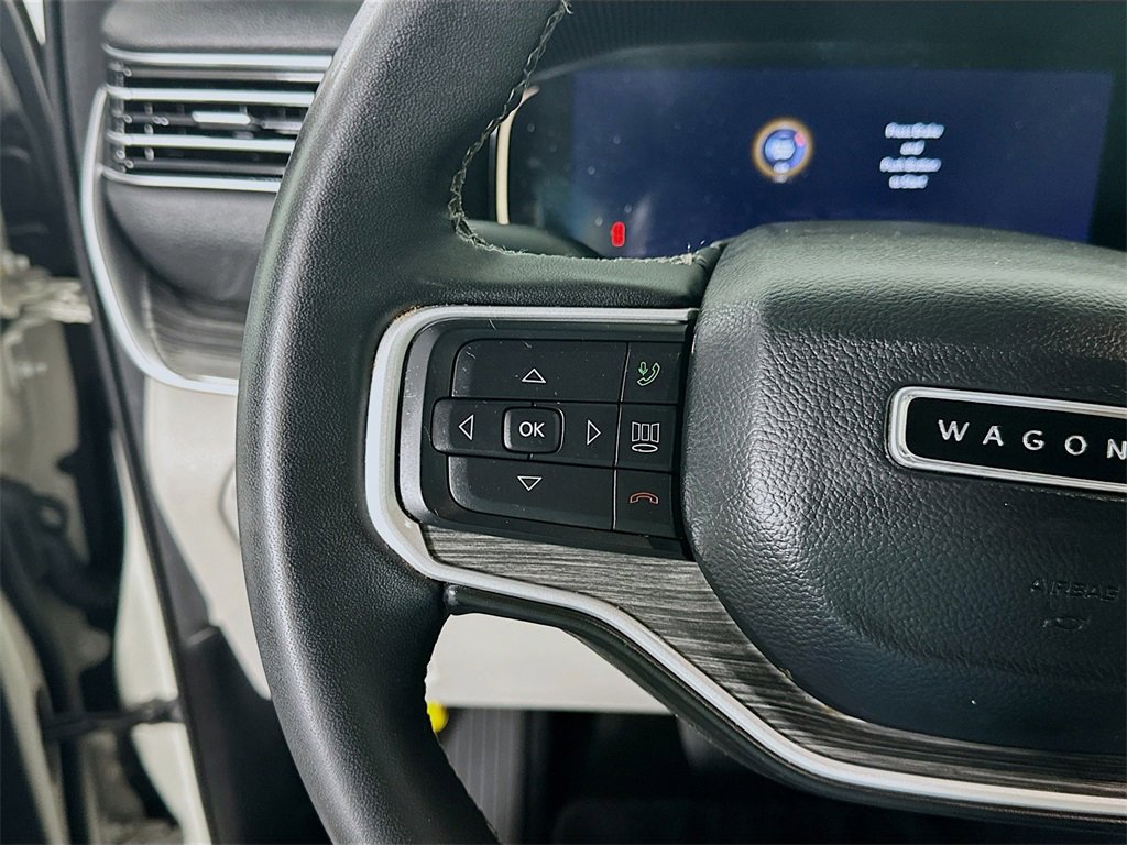 Used 2022 Jeep Wagoneer Series III w/ Premium Group I image 26