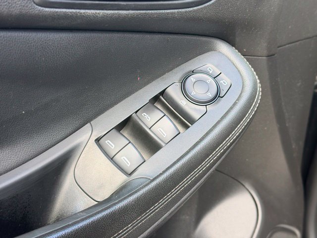 Used 2021 Buick Encore GX Preferred w/ Cold Weather Comfort Package FWD image 20