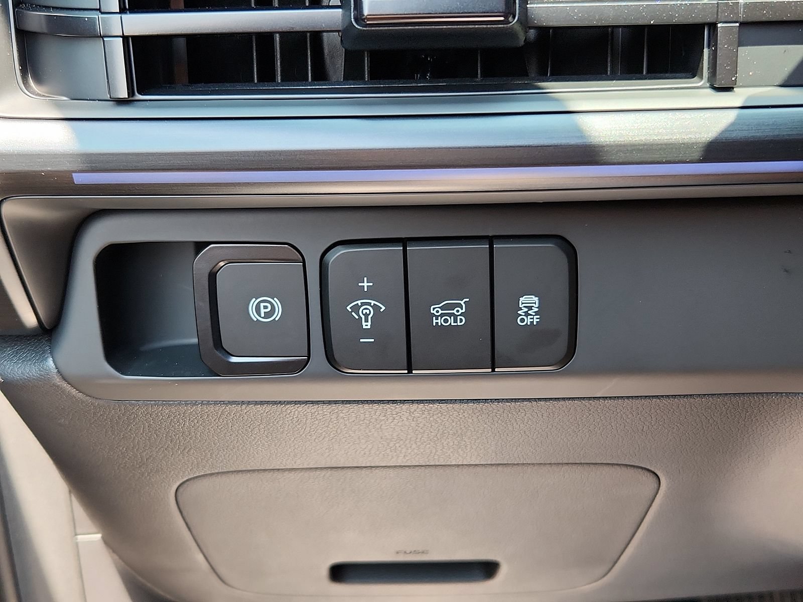New 2024 Hyundai Santa Fe Calligraphy AWD/4WD image 18