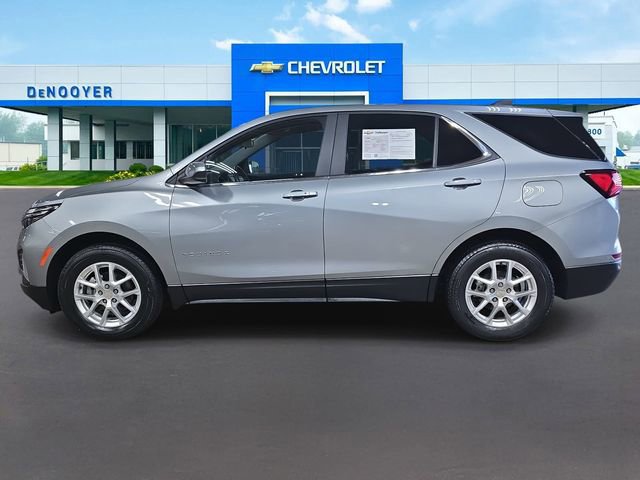 Used 2024 Chevrolet Equinox LT w/ LPO, Floor Liner Package image 11