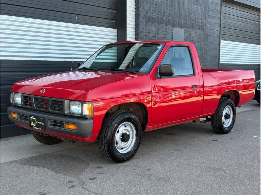 Used 1995 Nissan Pickup 2WD Regular Cab image 5