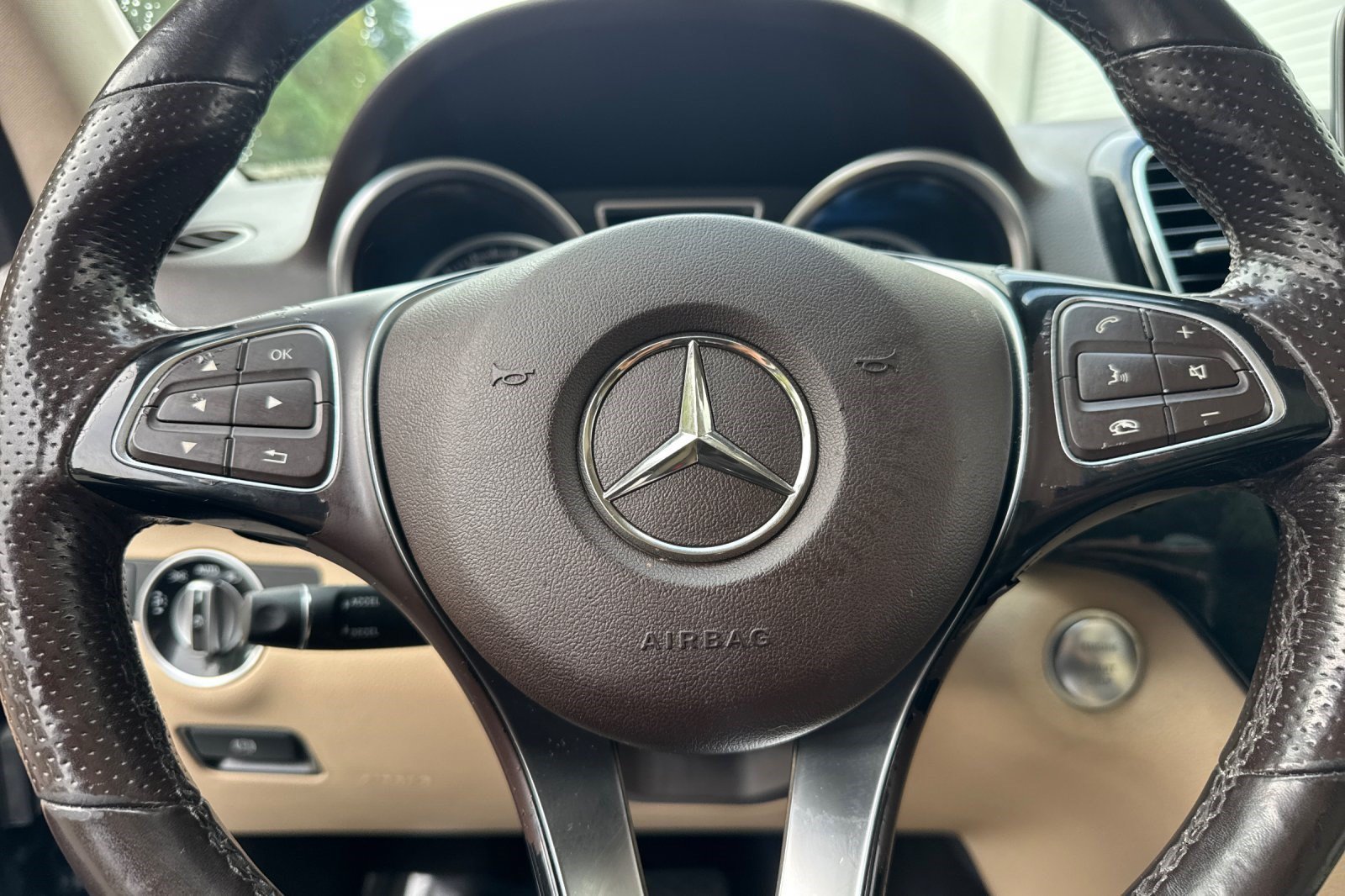 Used 2018 Mercedes-Benz GLE 350 4MATIC image 10
