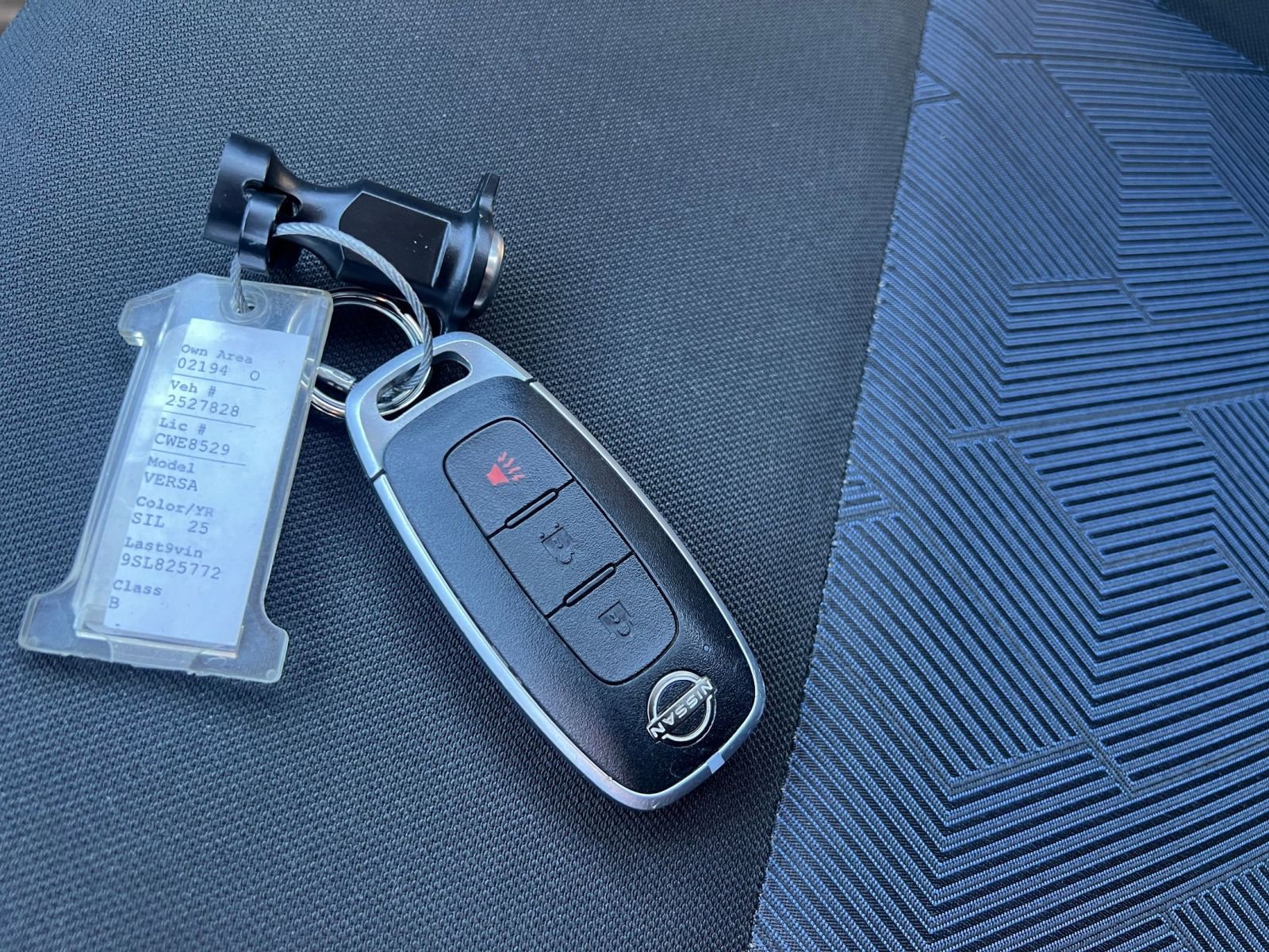 Used 2025 Nissan Versa SV image 21