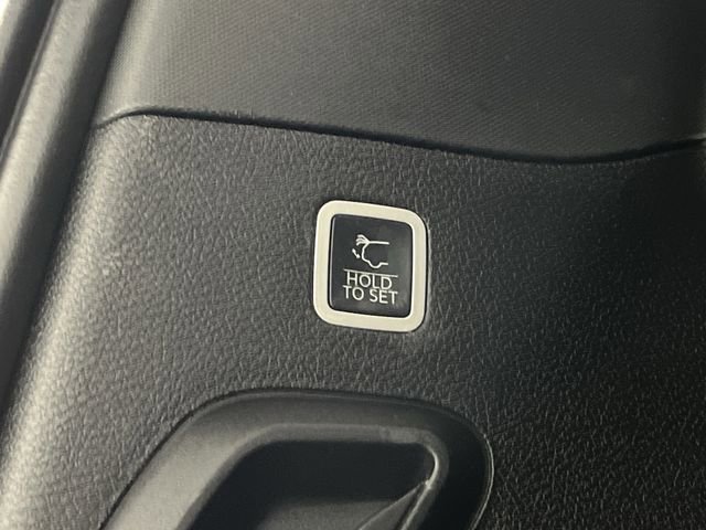 Used 2024 Jeep Wagoneer Series II image 16